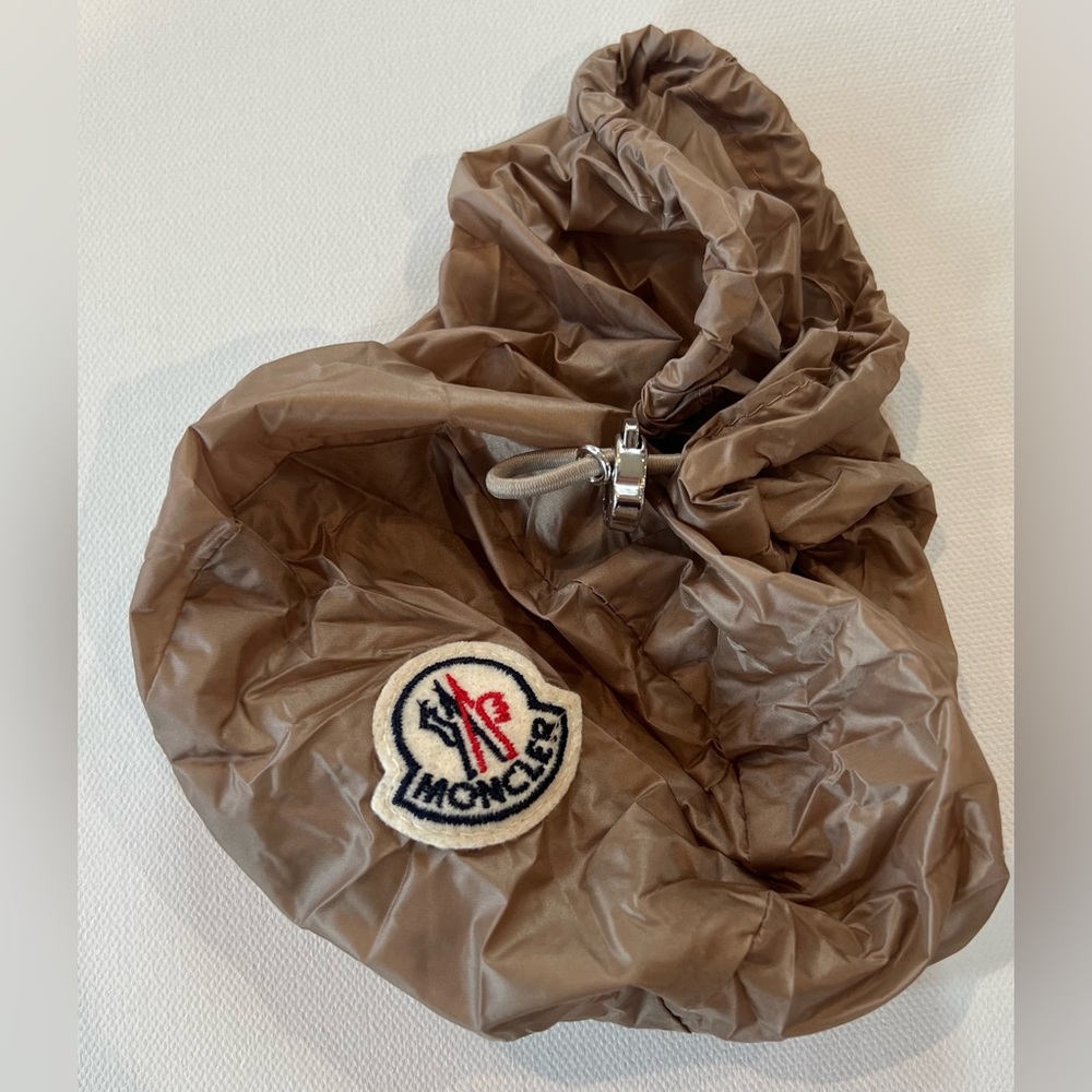 Moncler Women's LISSY Lightweight Puffer Size 2 - Picture 12 of 12